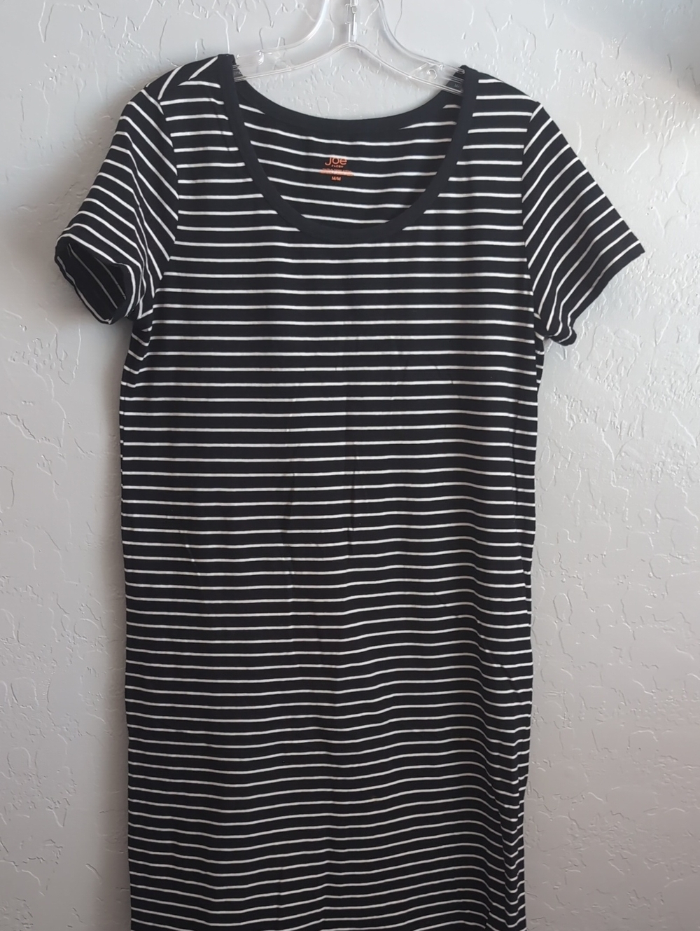 🏵️ 3 FOR $10🏵️ Black & White Striped Scoop Neck Tee Dress - Picture 1 of 4